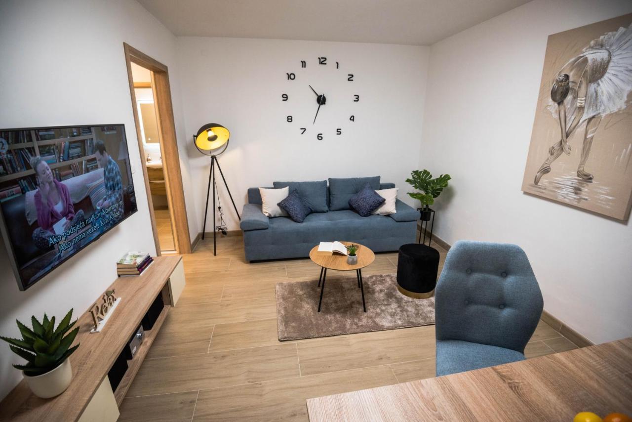 N & D Apartment Šibenik Екстериор снимка