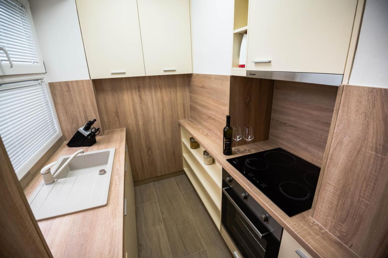 N & D Apartment Šibenik Екстериор снимка