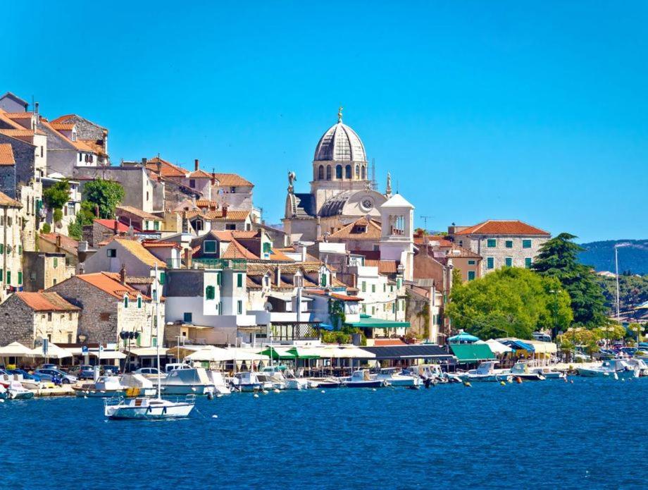 N & D Apartment Šibenik Екстериор снимка