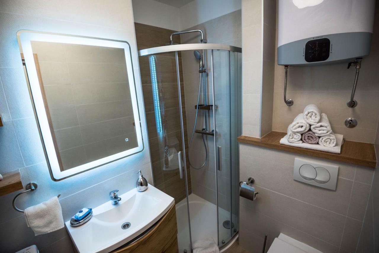 N & D Apartment Šibenik Екстериор снимка