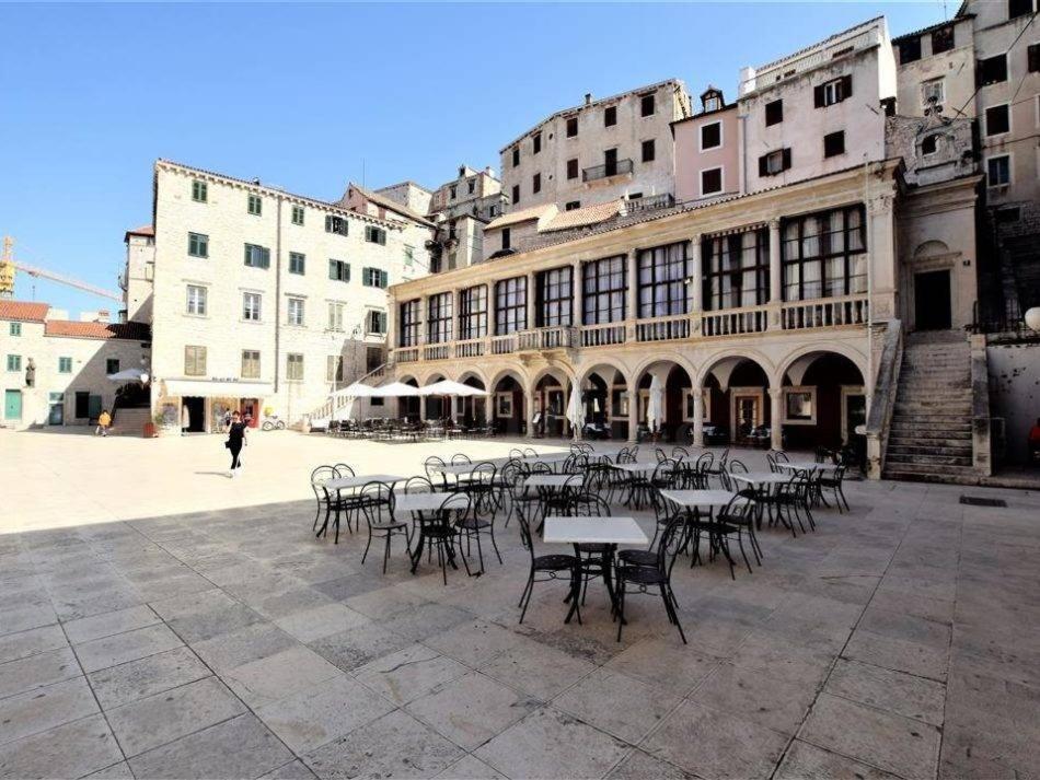 N & D Apartment Šibenik Екстериор снимка
