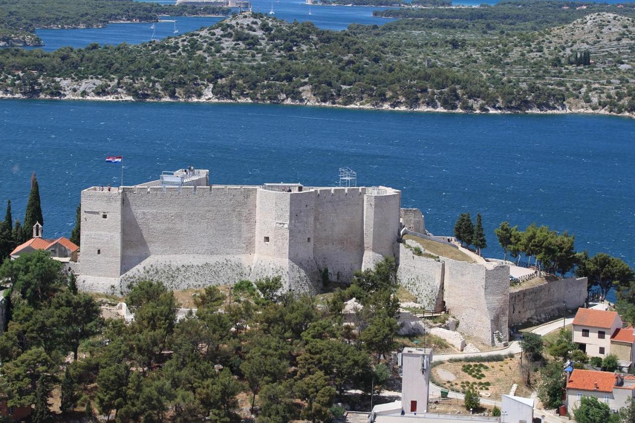 N & D Apartment Šibenik Екстериор снимка