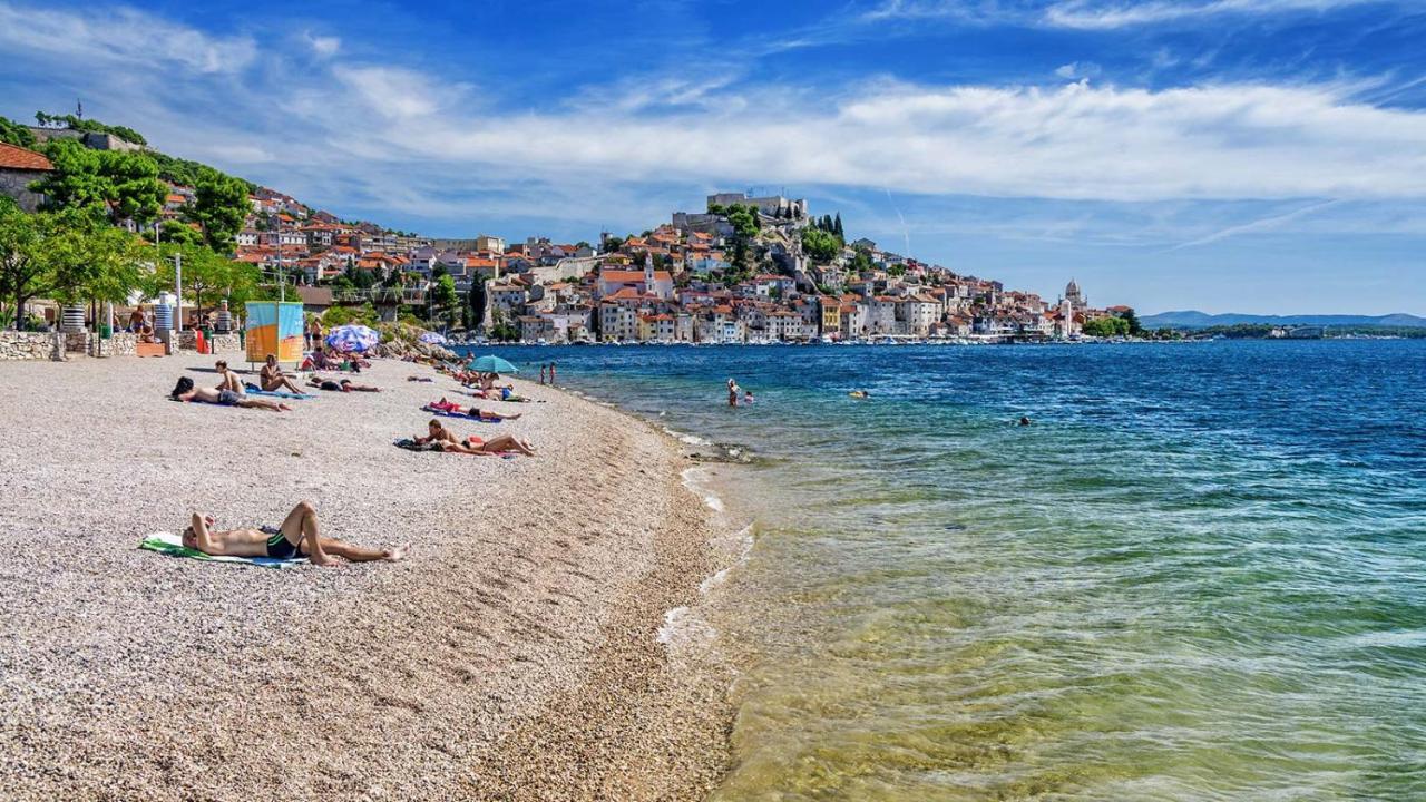 N & D Apartment Šibenik Екстериор снимка
